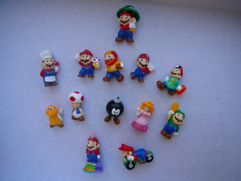 Gracowitz Feves Super Mario , Gracowitz Fèves & Badges – EIMIZ