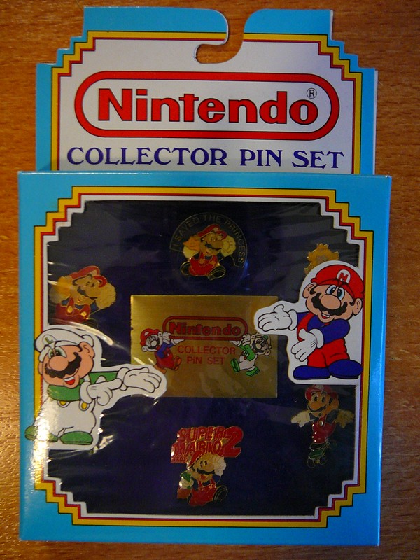Nintendo Collector Pin Set